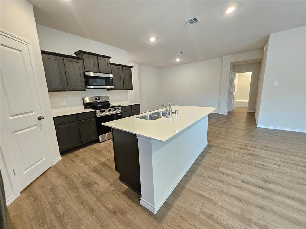 341 Wild Rose Way - Photo 2 of 35