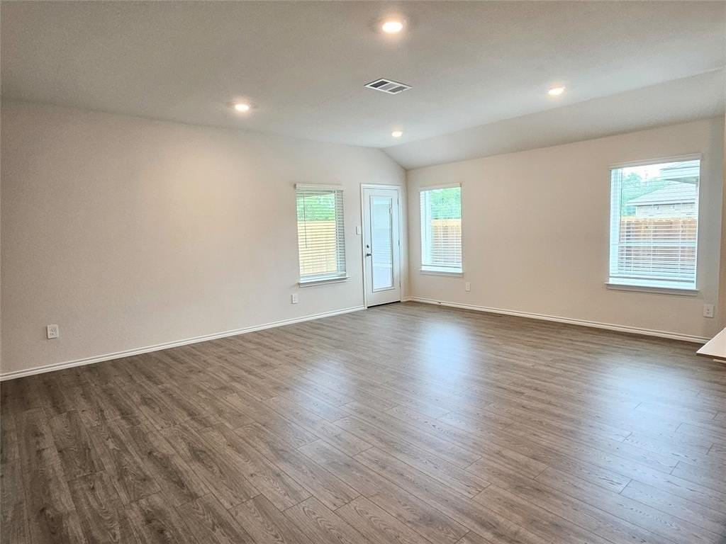 341 Wild Rose Way - Photo 7 of 35