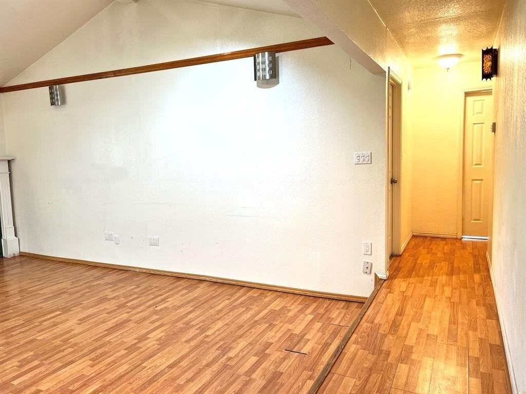 6704 Spoonwood Ln - Photo 7 of 17