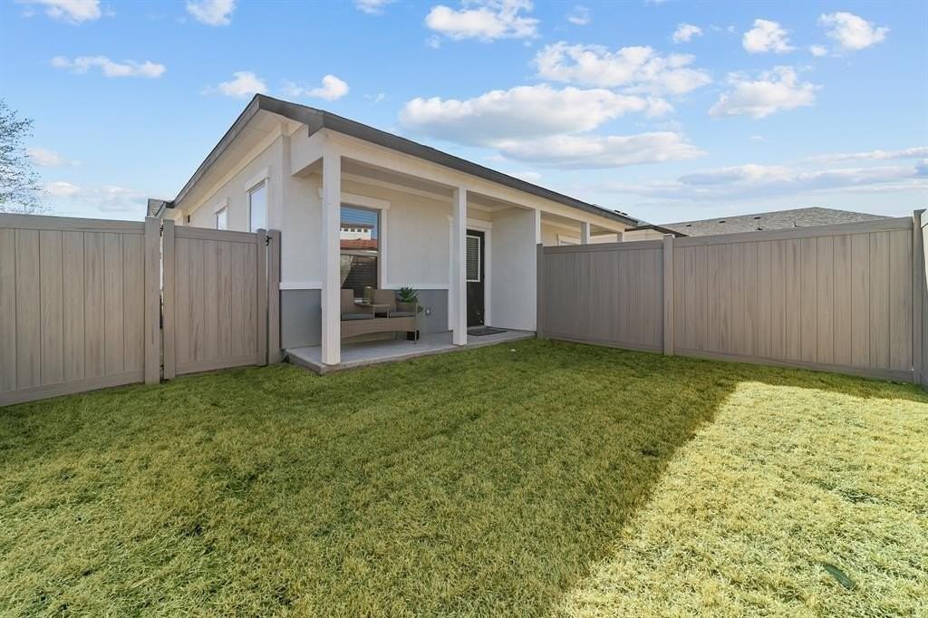 1330 Makore Pl - Photo 5 of 6