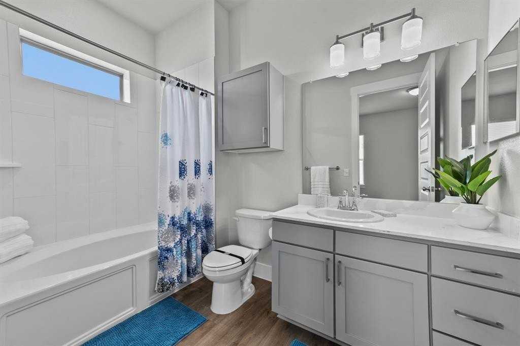 1000 Ebony Dr - Photo 2 of 23