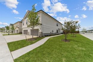 1010 Ebony Dr - Photo 1 of 1