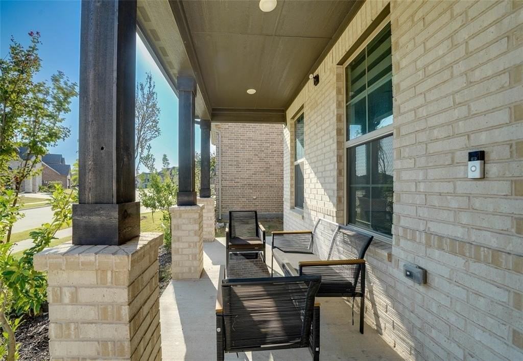 1409 Ladys Mantle Way - Photo 3 of 40