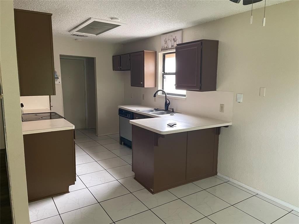 7420 Meadow Creek Dr - Photo 3 of 5