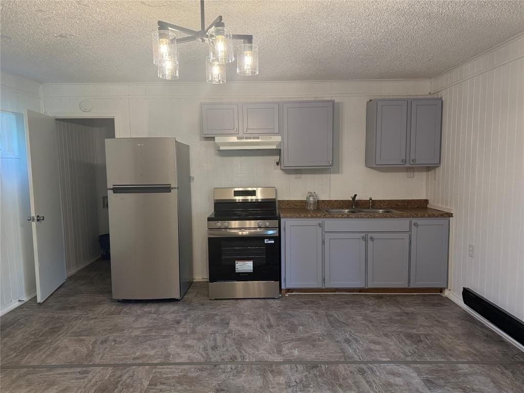 117 Bowie St - Photo 4 of 16