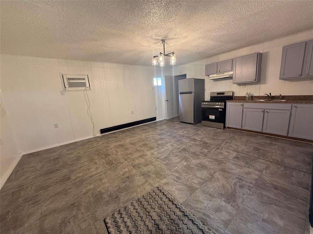 117 Bowie St - Photo 5 of 16