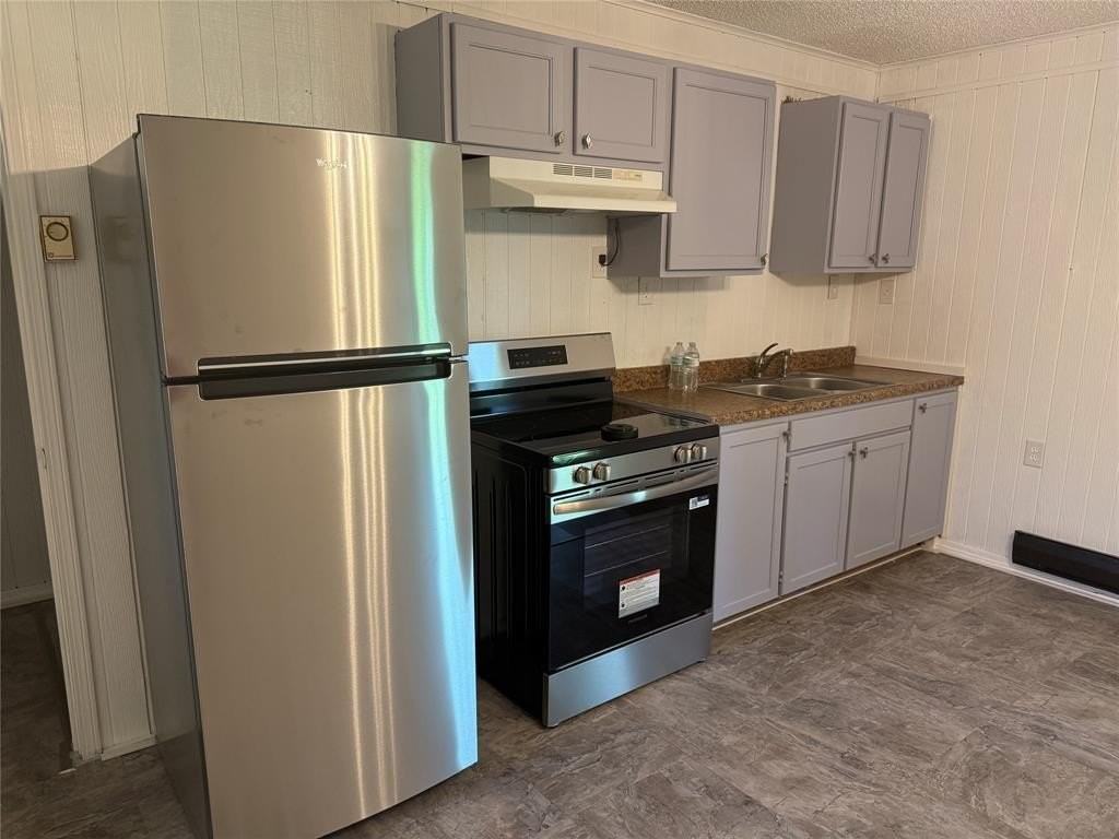 117 Bowie St - Photo 6 of 16