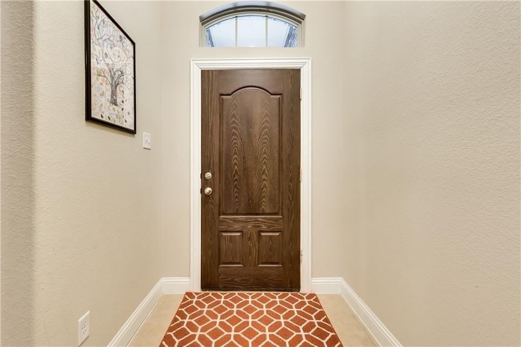 4001 Ellenboro St - Photo 2 of 20