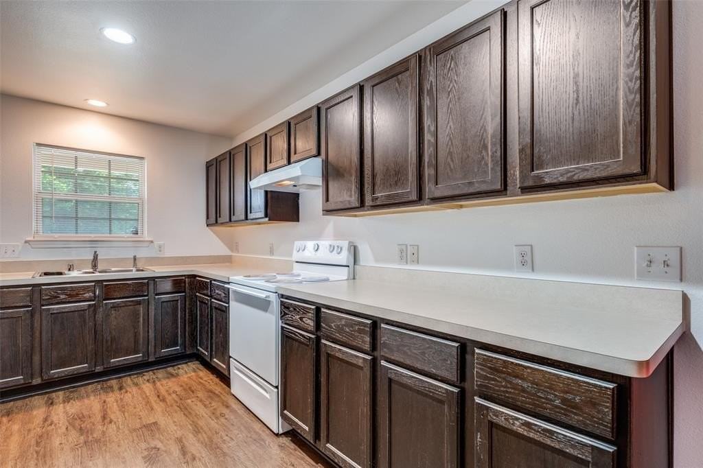 2727 Choice St - Photo 4 of 11