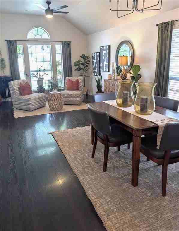 3909 Vista Greens Dr - Photo 3 of 15