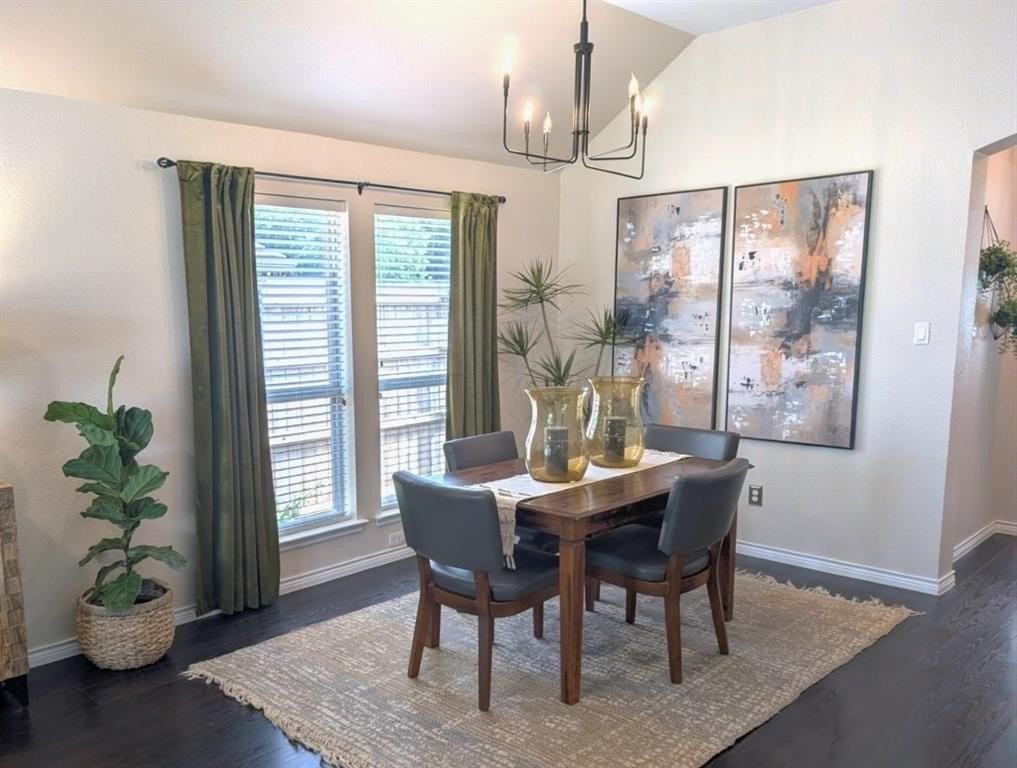 3909 Vista Greens Dr - Photo 4 of 15