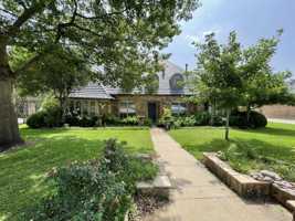 featured image of 3209 Bridlegate Dr