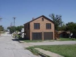 featured image of 104 E Shoemaker St #A