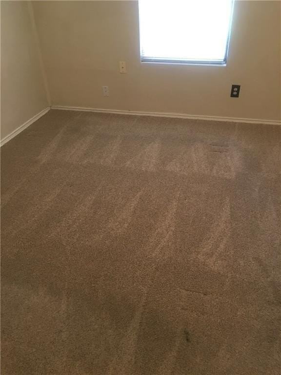 4706 Sandage Ave - Photo 5 of 6