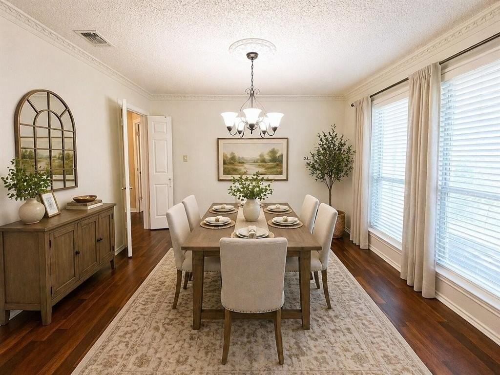 5714 Louise Way Dr - Photo 6 of 31