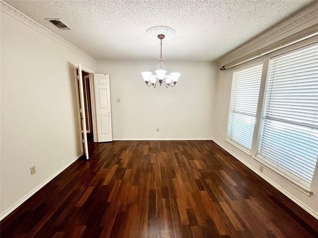 5714 Louise Way Dr - Photo 7 of 31