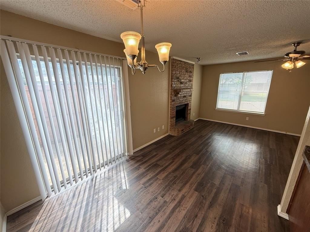 5904 Holiday Ln #B - Photo 4 of 14