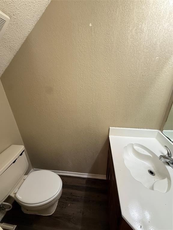 5904 Holiday Ln #B - Photo 6 of 14