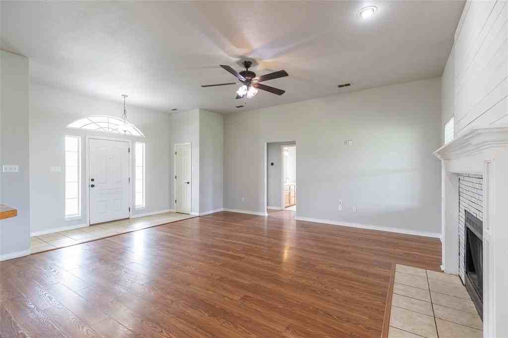 222 Sugar Biscuit Ln - Photo 4 of 40