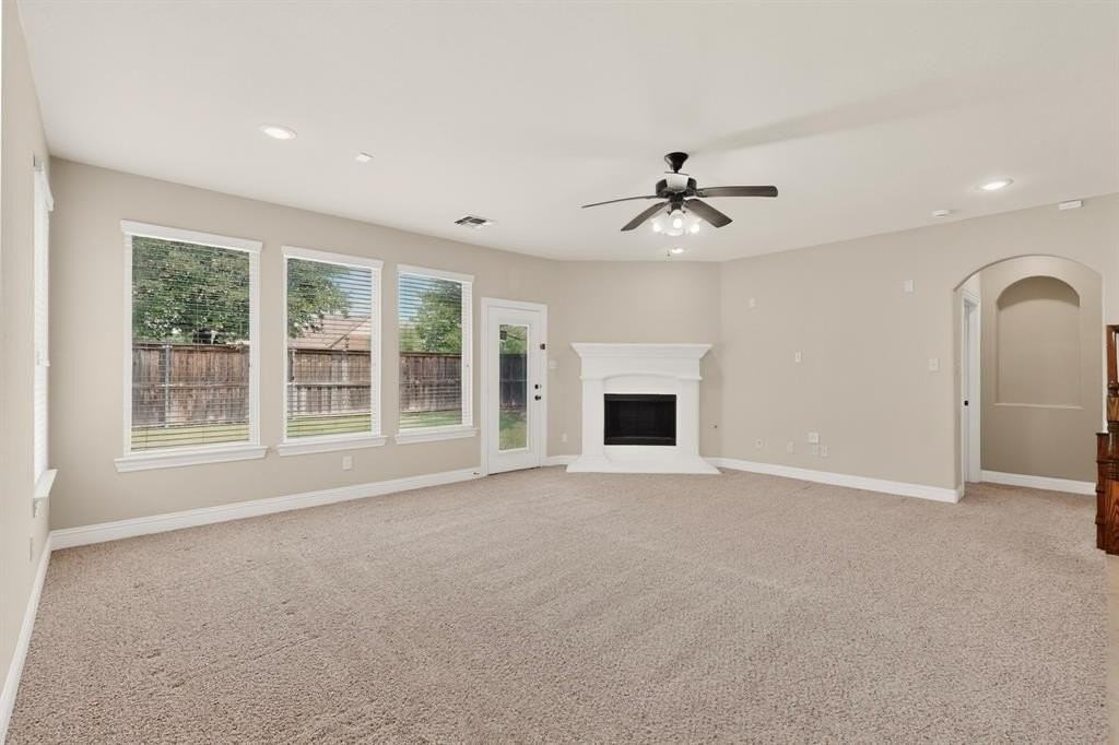 10408 Jackson Hole Ln - Photo 5 of 35