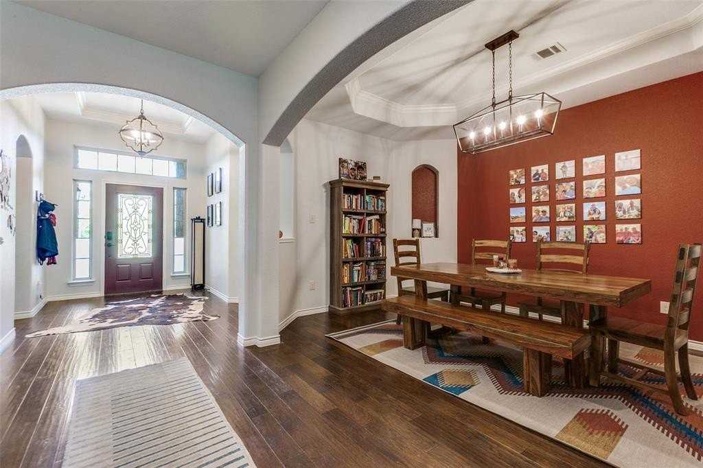 3003 Lily Ln - Photo 7 of 30