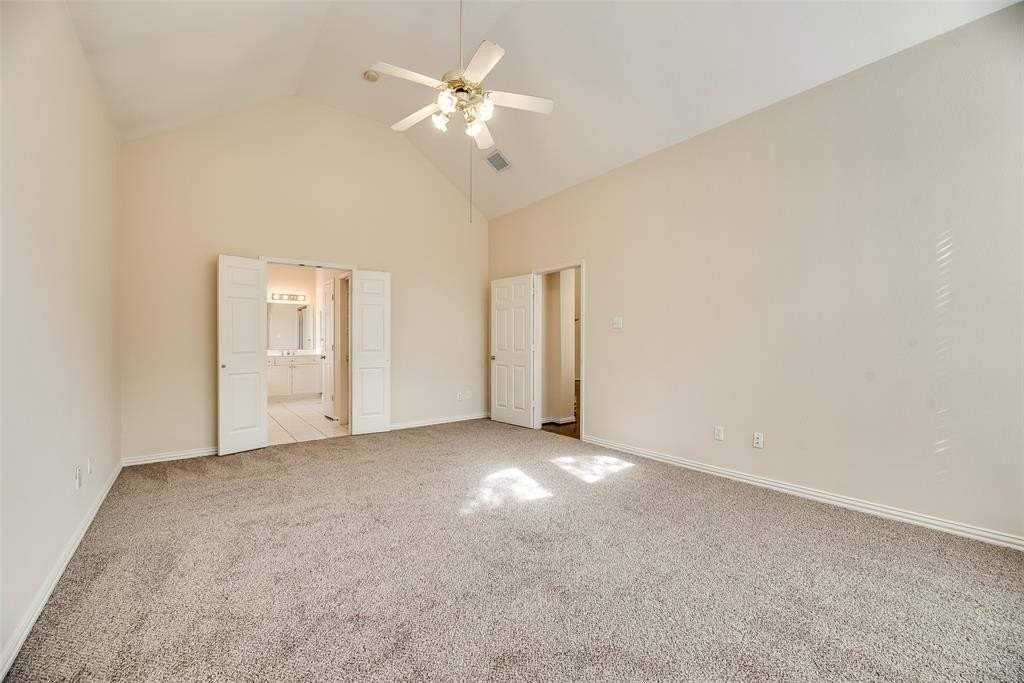 3902 Harlington Ln - Photo 7 of 31