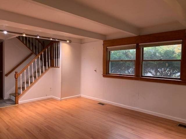 12 Badger Ln - Photo 3 of 12