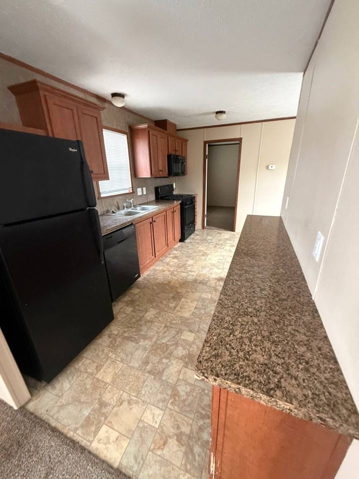 1824 Aldrin Ct #265 - Photo 3 of 9