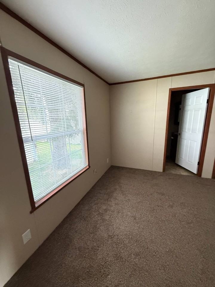 1824 Aldrin Ct #265 - Photo 4 of 9