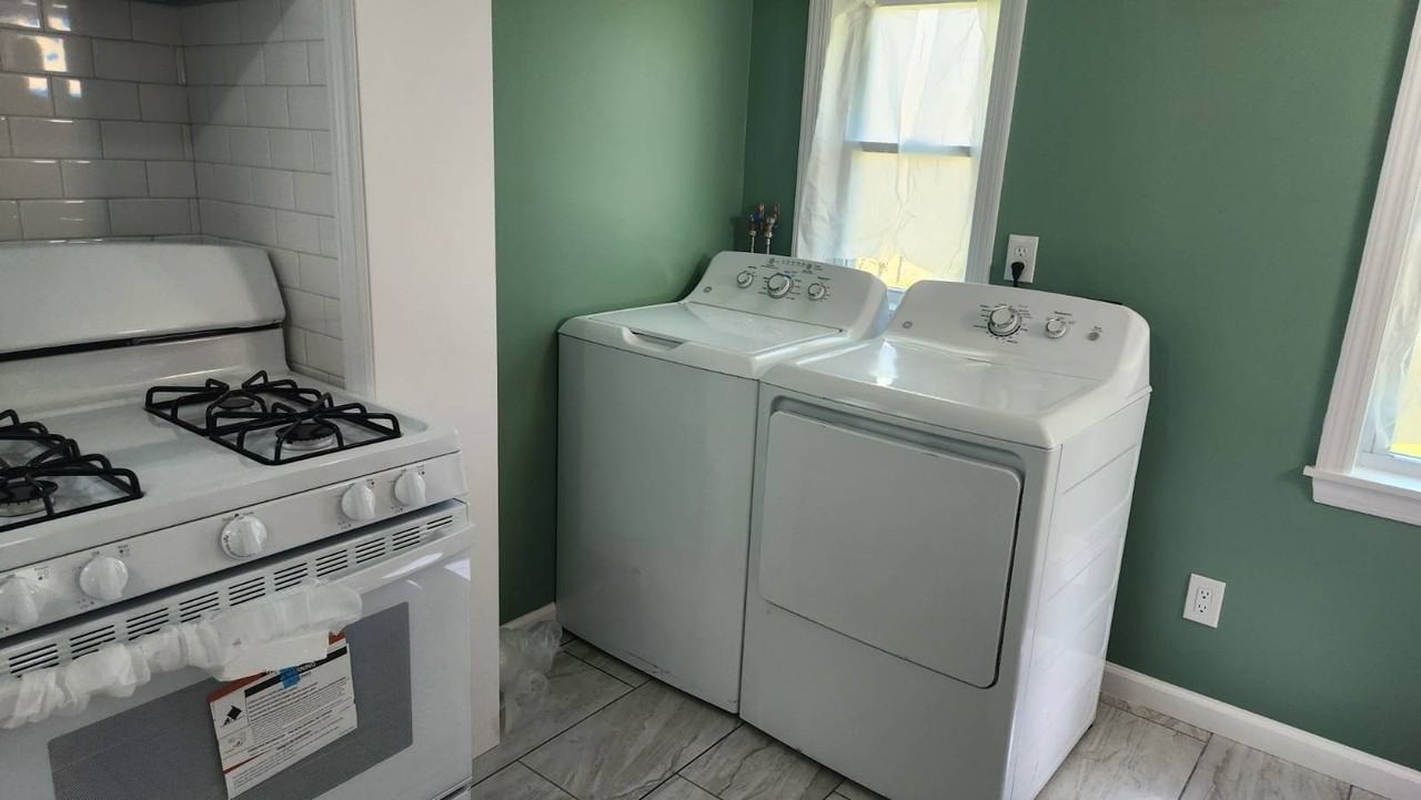 45 Woodcliff Ave - Photo 4 of 13