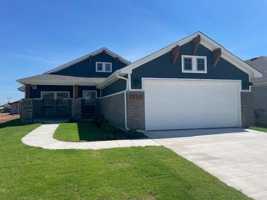 featured image of 13312 Sw 5th St