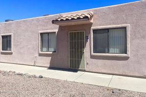 featured image of 352 W Delano St #1