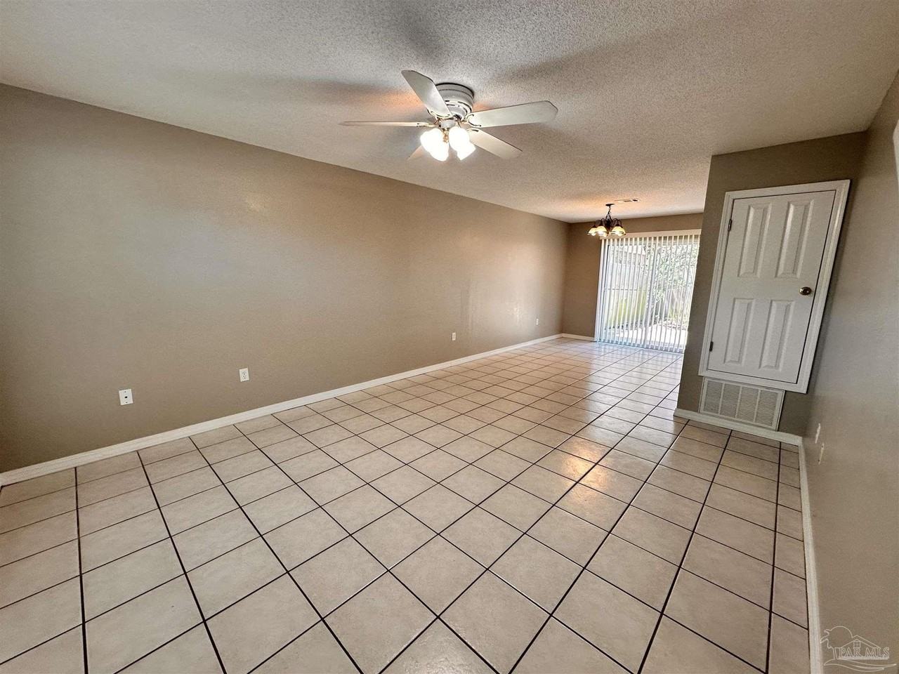 5715 Cacica St - Photo 4 of 21