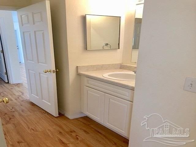 9692 Cobblebrook Dr - Photo 6 of 10