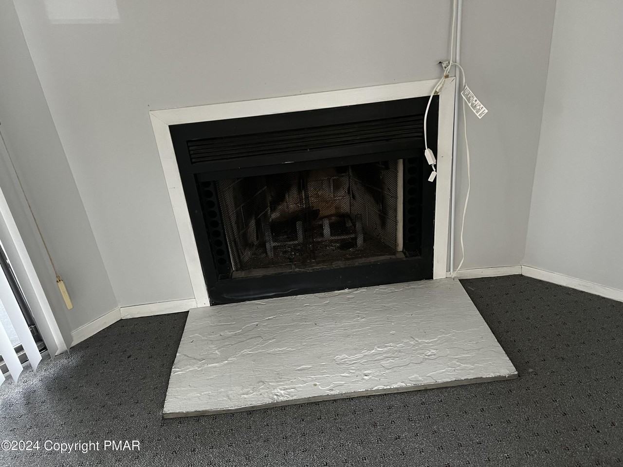 509 Wales Ct - Photo 6 of 22