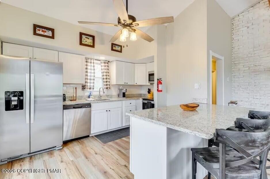 115 Oak Pl - Photo 6 of 9