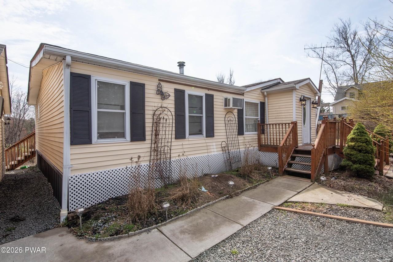 1148 Golf Park Dr - Photo 4 of 25