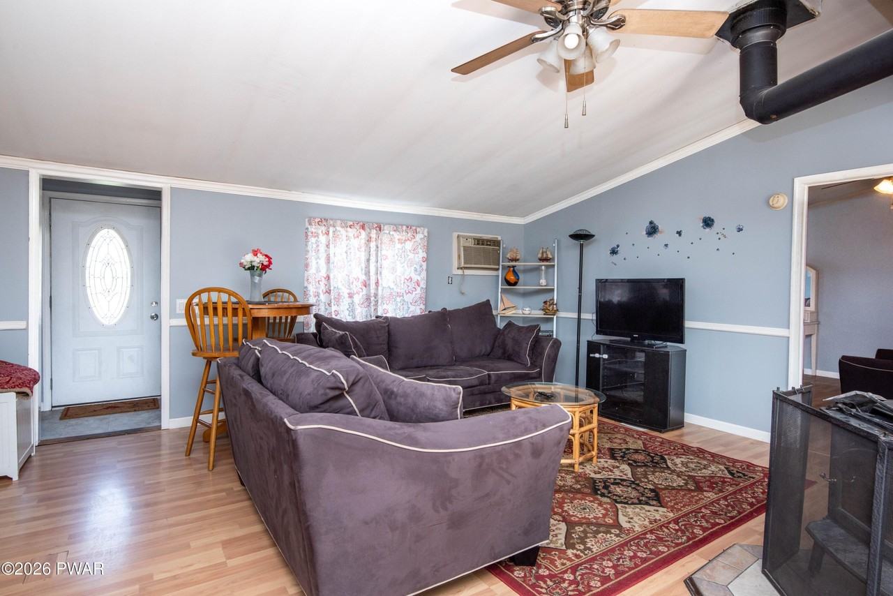 1148 Golf Park Dr - Photo 5 of 25