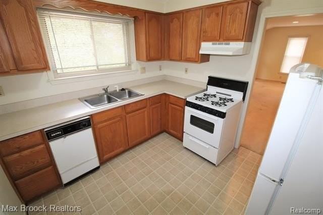 368 S Wing St #A - Photo 6 of 11