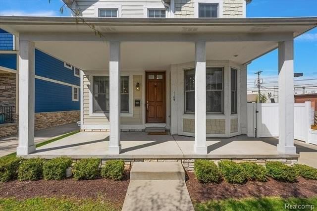 1109 Bennaville Ave - Photo 3 of 50