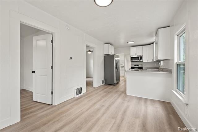 76 N Merrimac St - Photo 5 of 18