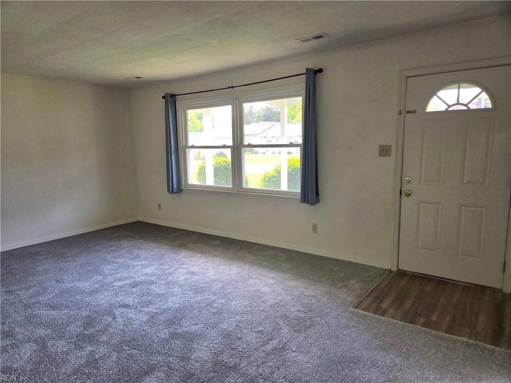 424 Kingswood Pl - Photo 3 of 42