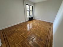 2978 E 196th St #1C - Photo 1 of 1