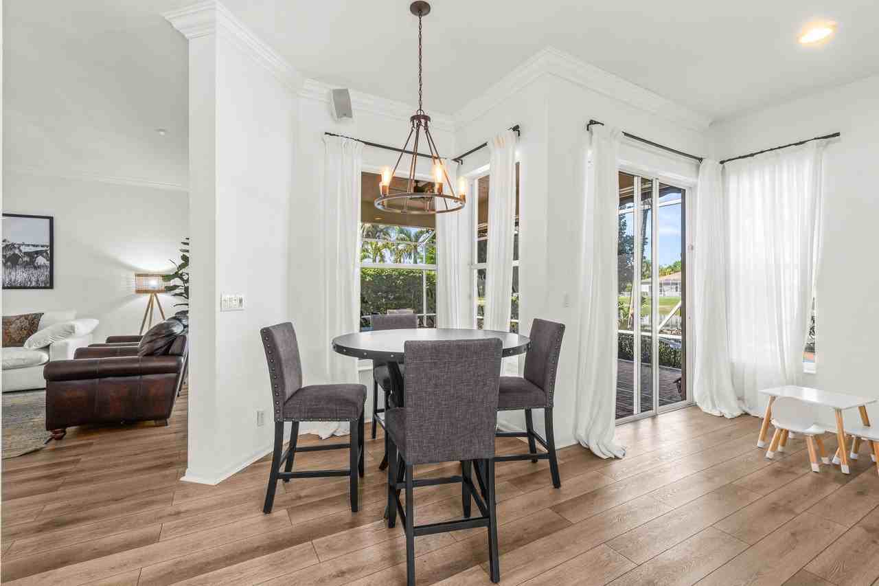 4621 Windward Cove Ln - Photo 5 of 50