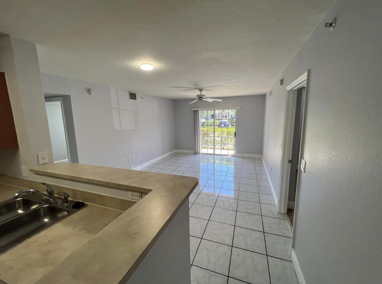 6769 Heritage Grande #2103 - Photo 6 of 40