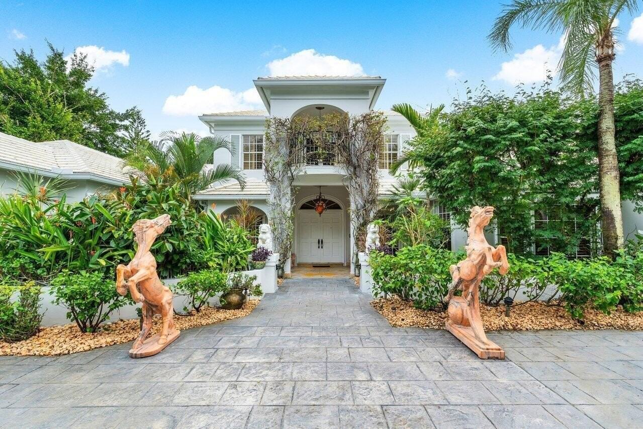 2540 Fairway Island Dr - Photo 4 of 49