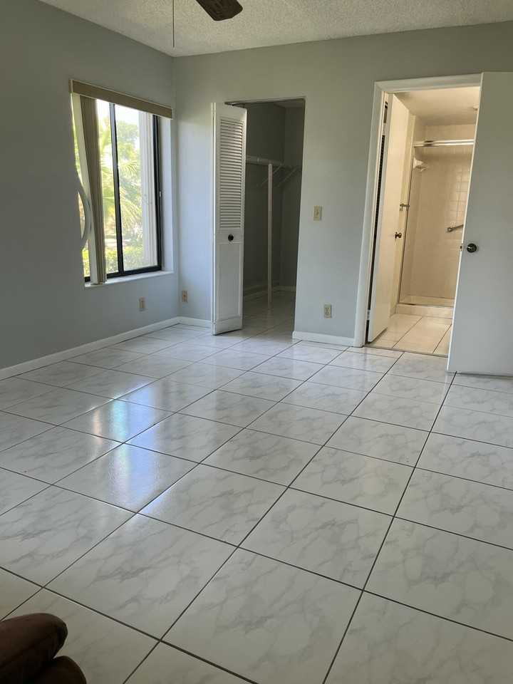 708 Sunny Pine Way #A1 - Photo 6 of 8