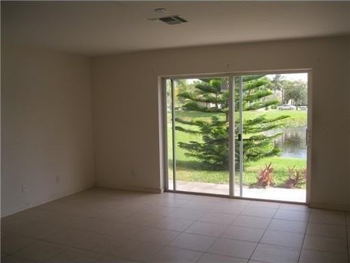 16237 Sierra Palms Dr - Photo 3 of 5