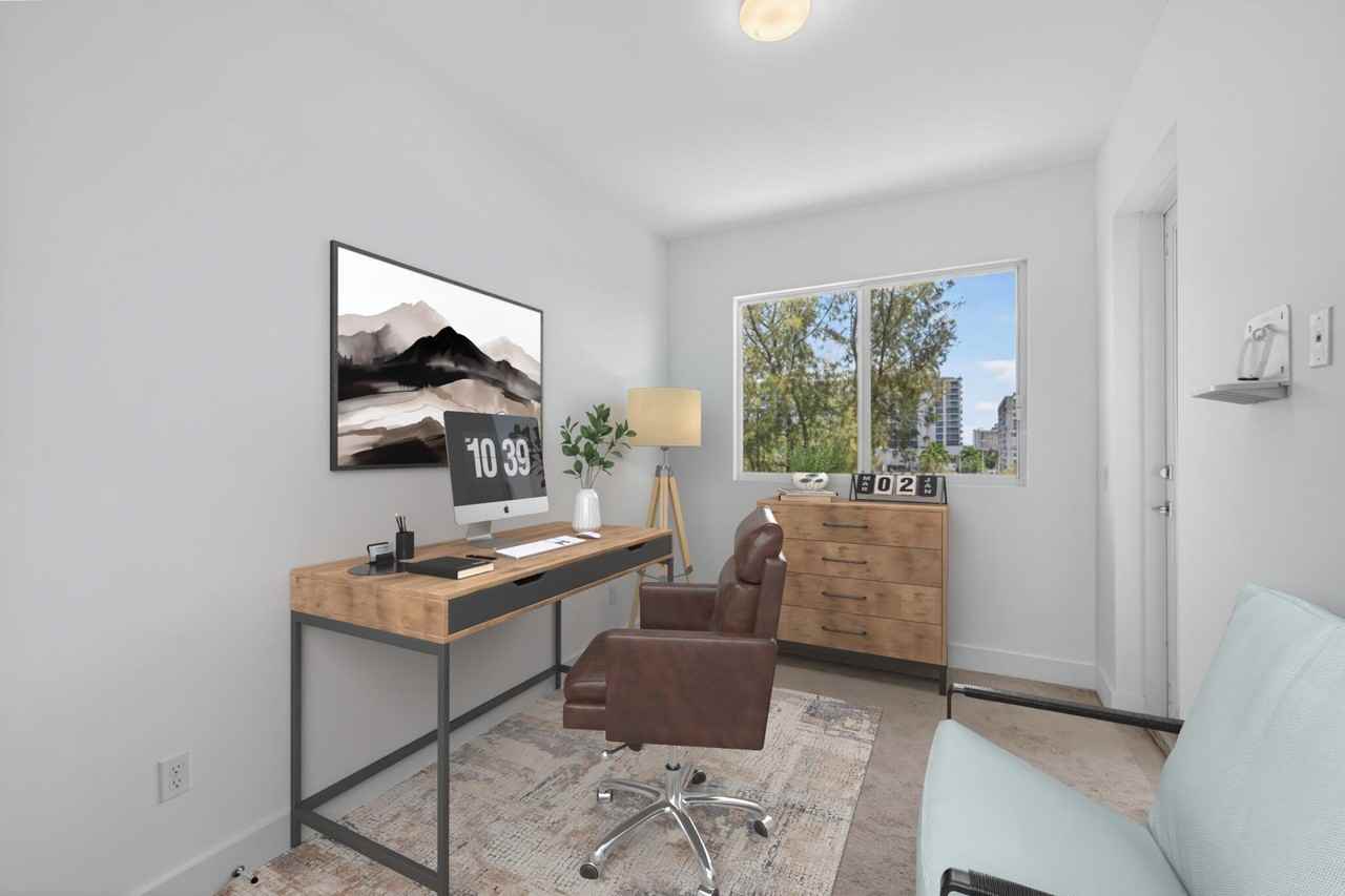 1044 Ne 18th Ave #203 - Photo 4 of 50