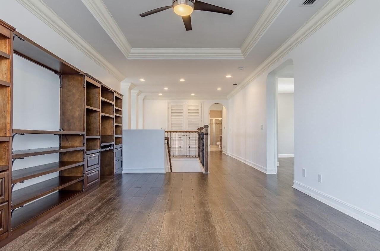 8680 Watercrest Cir W - Photo 7 of 17